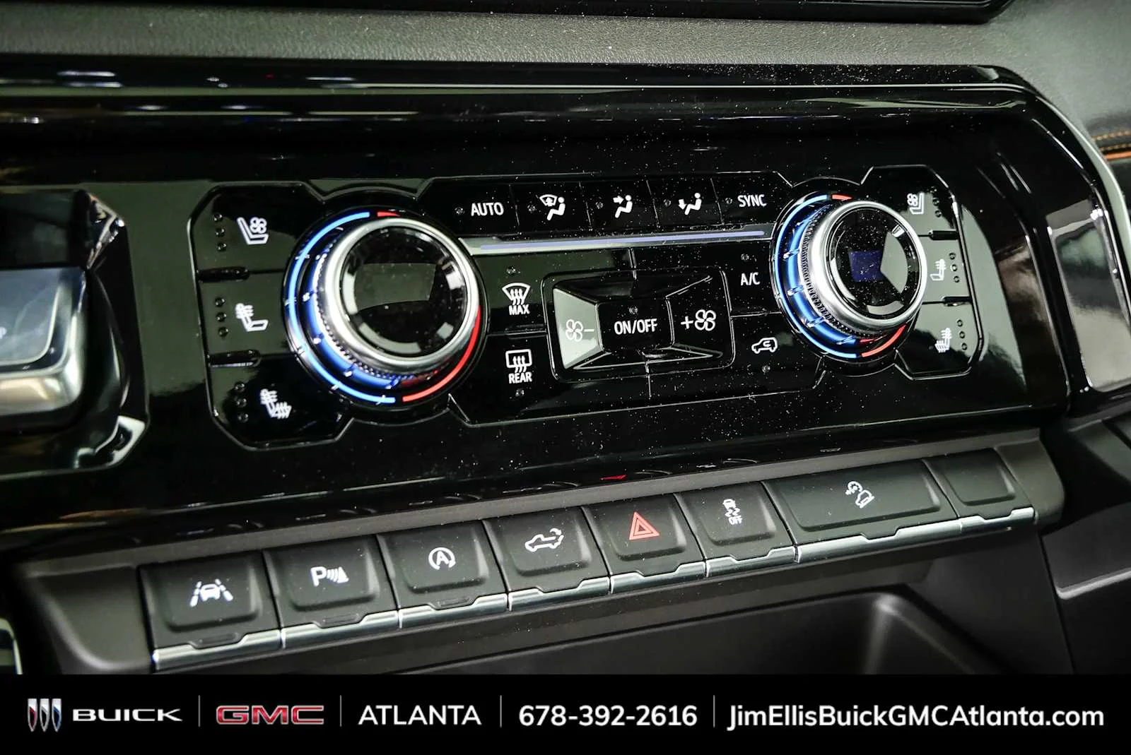 2026 GMC Sierra 1500 AT4 - Photo 17