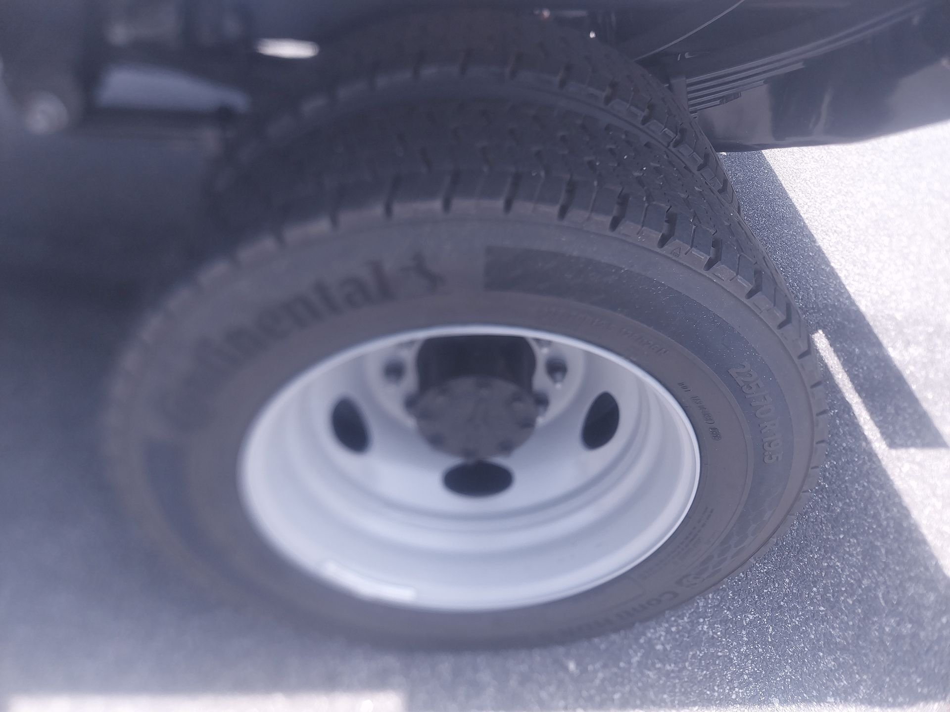 New 2026 Oxford White Ford F-450® XL image 2