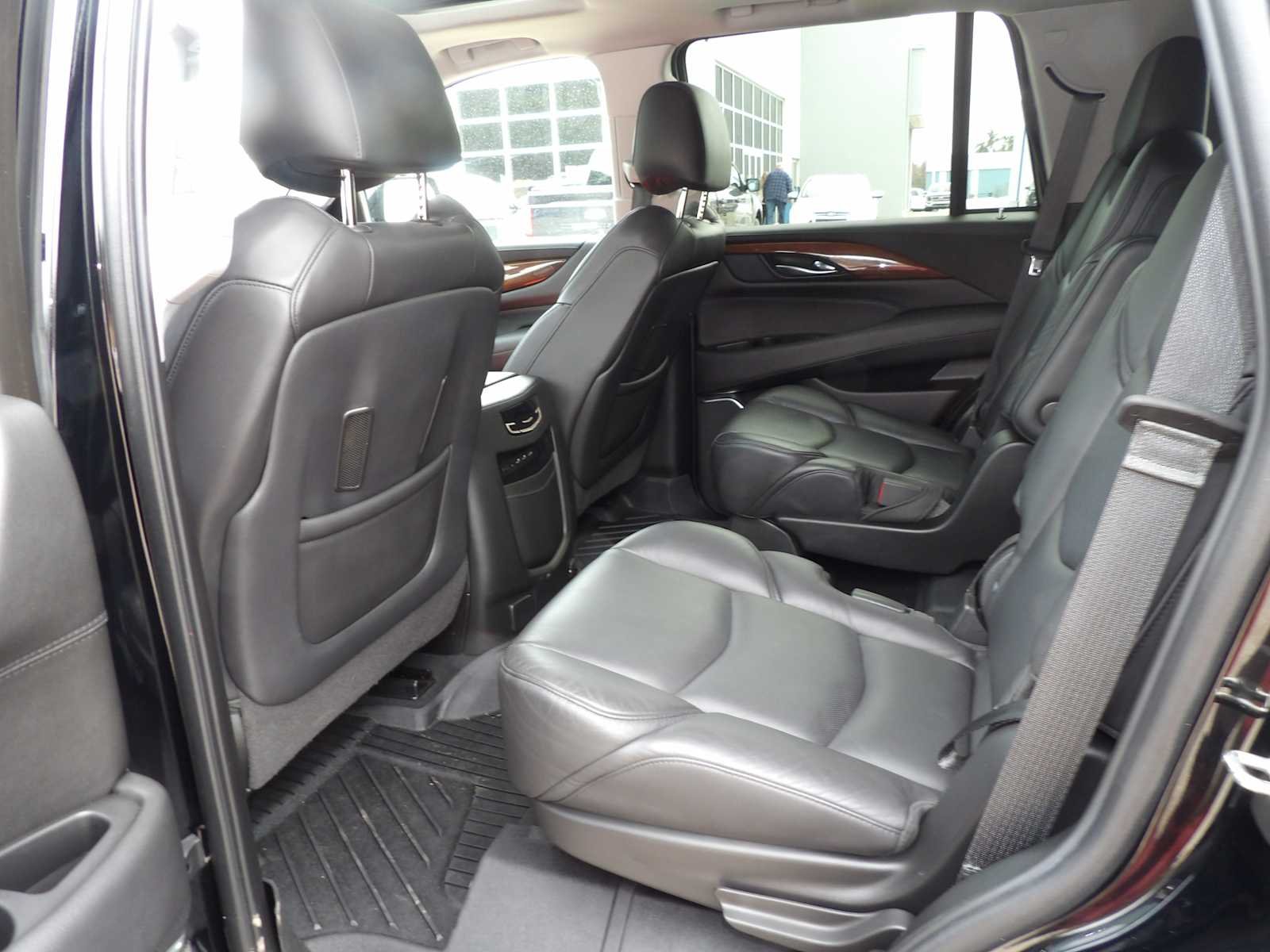 2020 Cadillac Escalade Premium Luxury - Photo 11