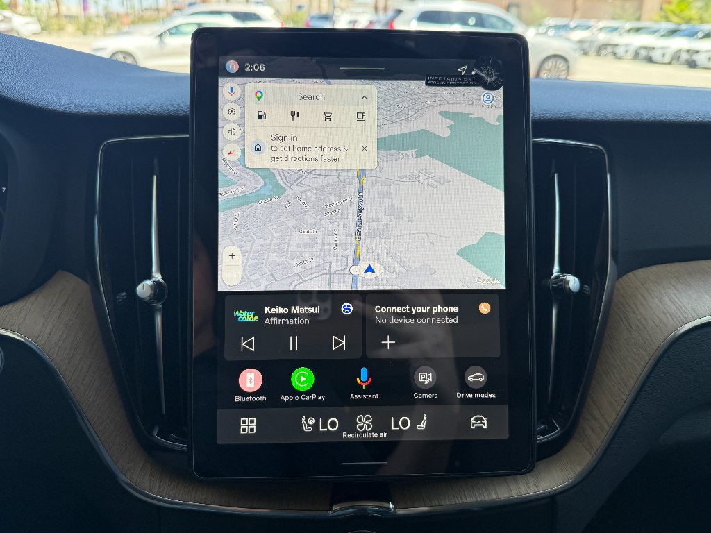 New 2026 Aurora Silver Volvo Plus image 17