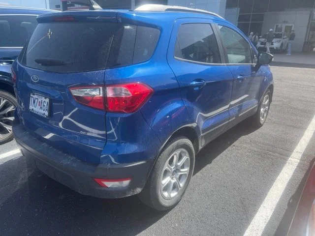 Used 2021 Blue Ford SE image 6