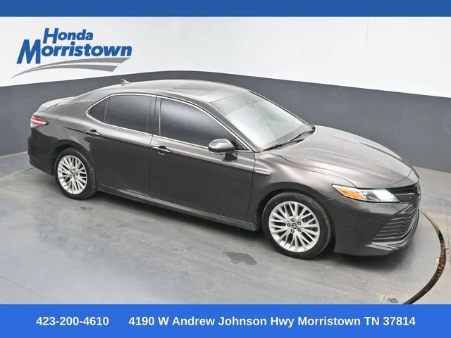 Used 2018 Toyota Camry Hybrid XLE