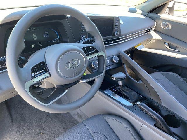 New 2026 Serenity White Hyundai SE image 17