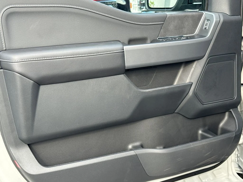 New 2026 White Ford XLT image 18