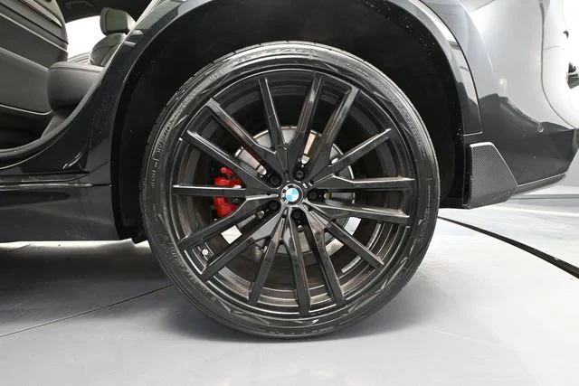 2022 BMW X5 M50i - Photo 15