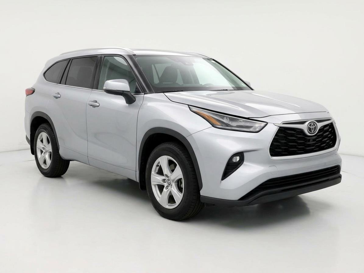 Used 2021 Celestial Silver Metallic Toyota LE image 16