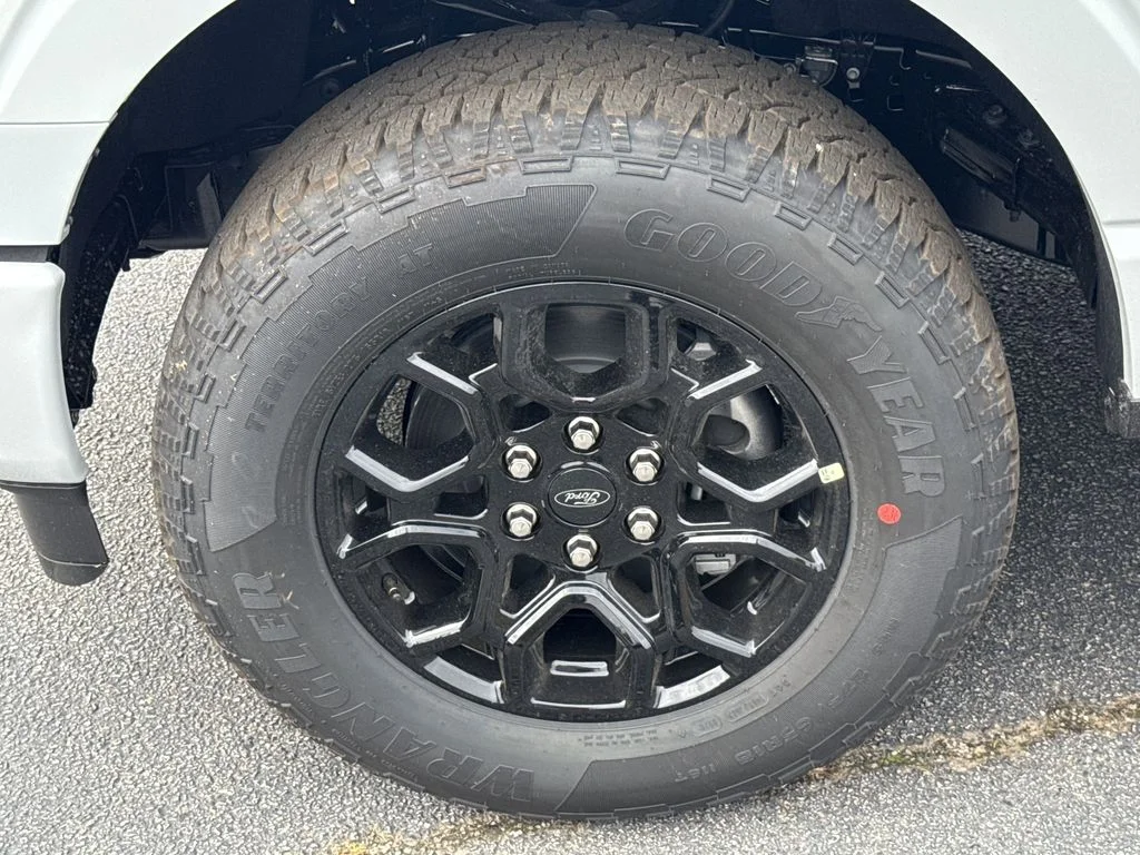 New 2026 White Ford XLT image 11