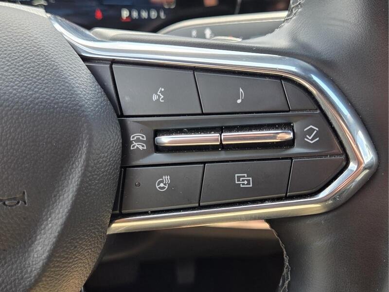 Used 2025 Sterling Gray Metallic CHEVROLET FWD 4DR LT W/1LT image 32