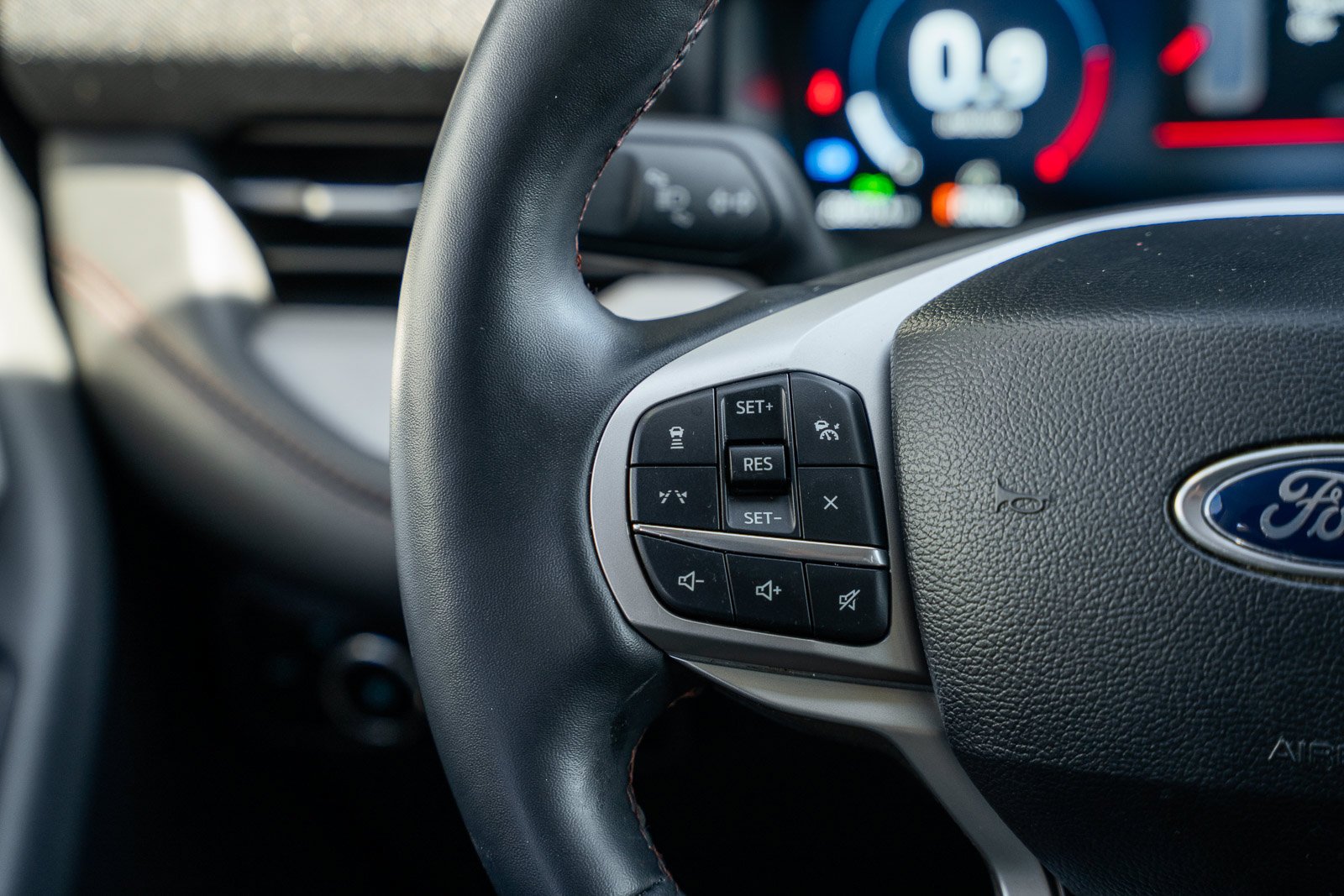 Used 2025 Black Ford Active image 29