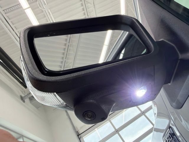 New 2026 Avalanche Ford XLT image 7