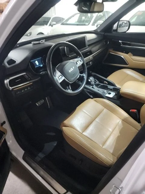 Certified Used 2022 White Kia SX image 7