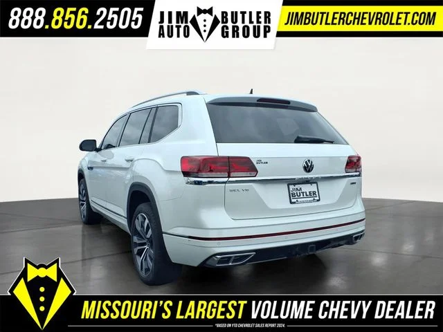 Certified Used 2022  Volkswagen 3.6L V6 SEL Premium R-Line image 2