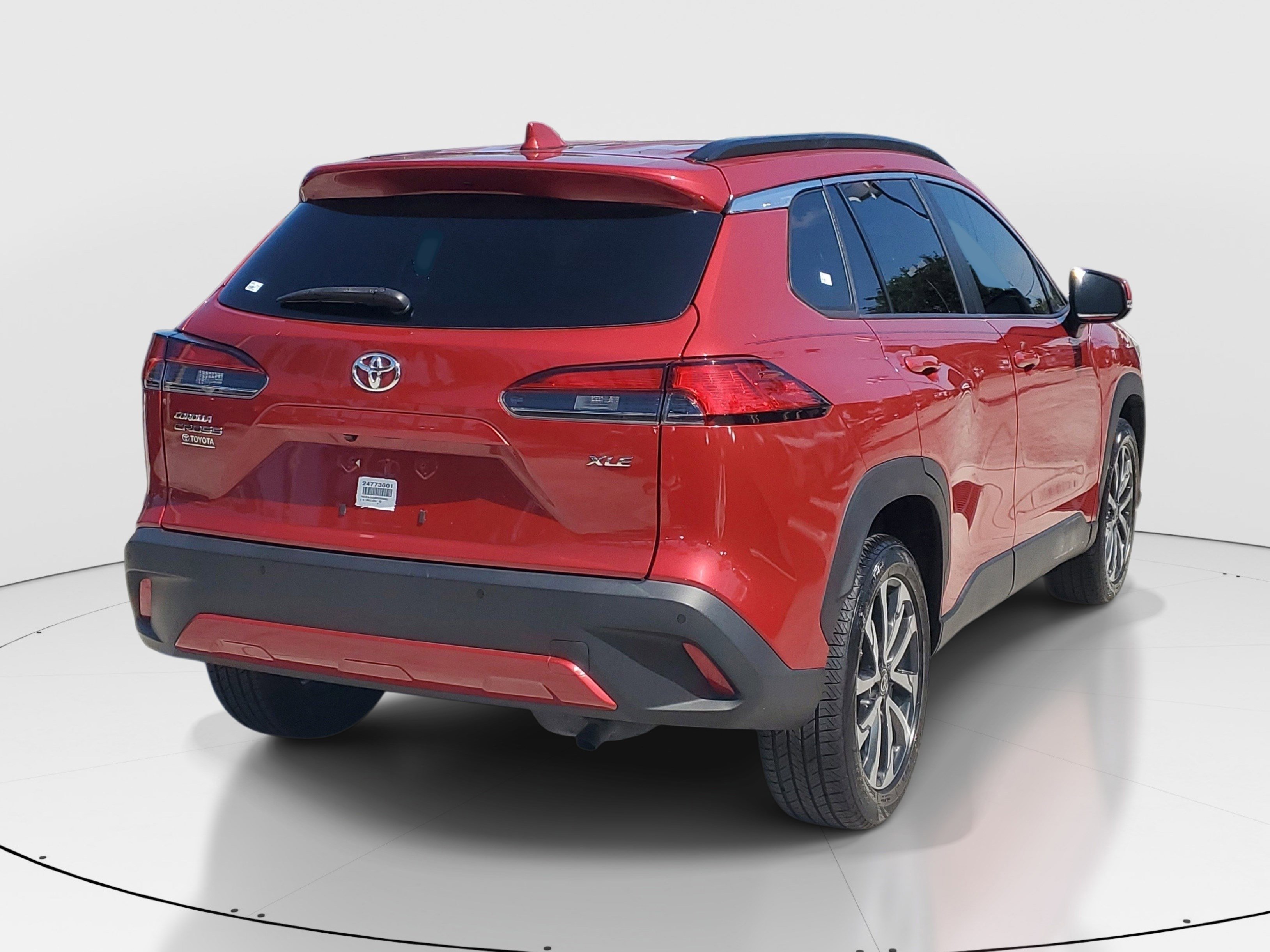 Used 2022 Barcelona Red Metallic Toyota XLE image 3