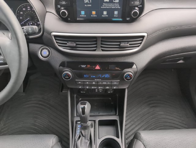 Used 2020 Magnetic Force Metallic Hyundai Limited image 24