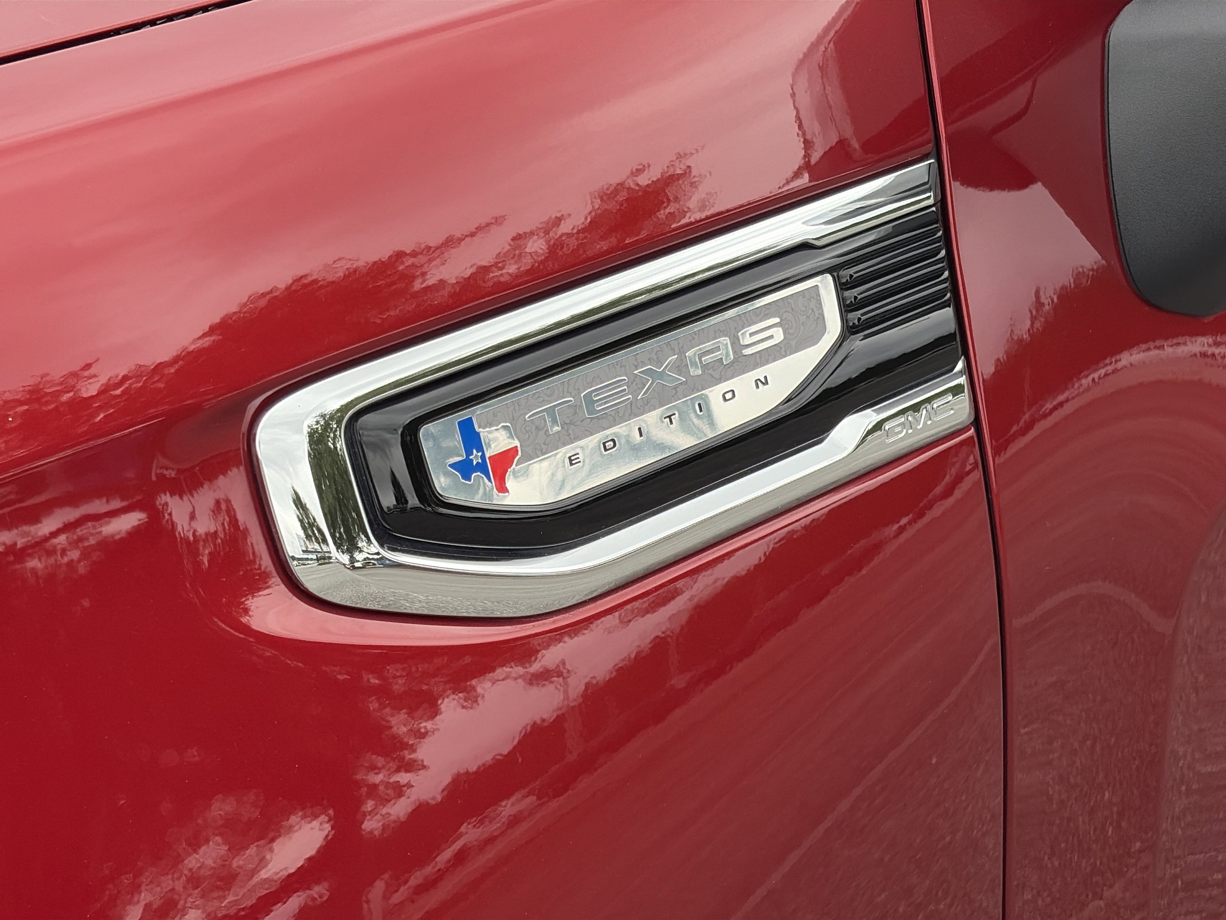 2024 GMC Sierra 1500 SLT - Photo 43