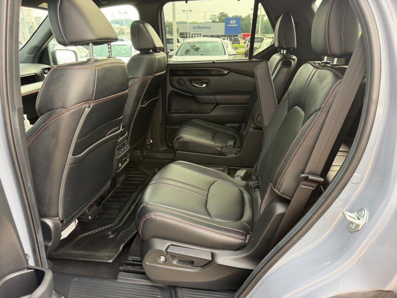 Certified Used 2025 Sonic Gray Pearl Honda AWD TrailSport image 37