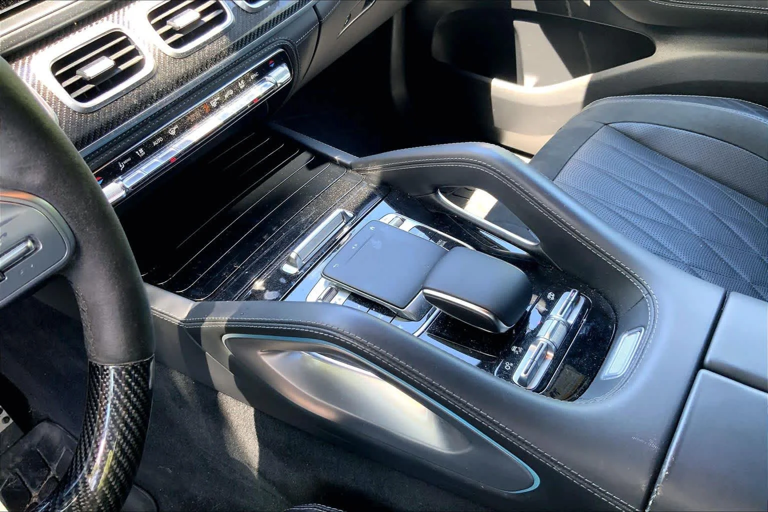 Used 2022 Obsidian Black Metallic Mercedes-Benz AMG® GLS 63 image 16
