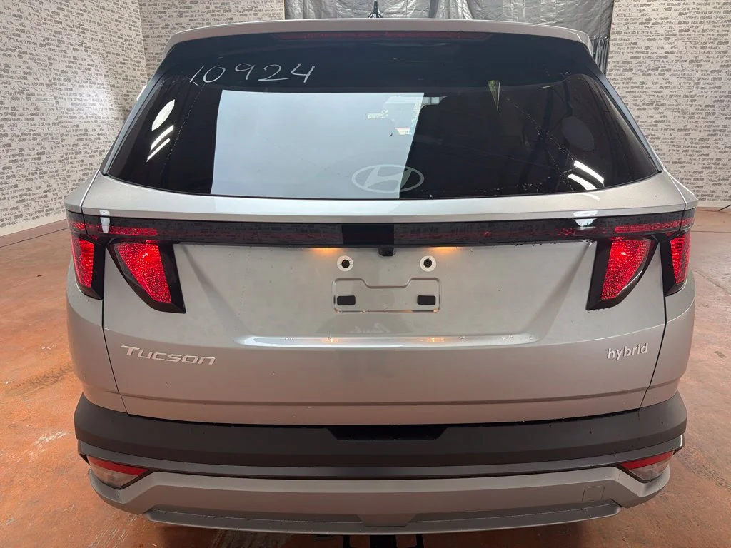 New 2026 Shimmering Silver Hyundai SEL image 6