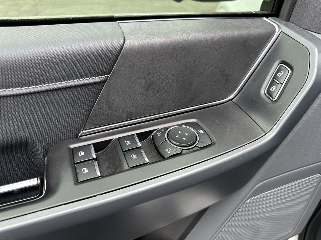 Used 2024 White Ford XLT image 5