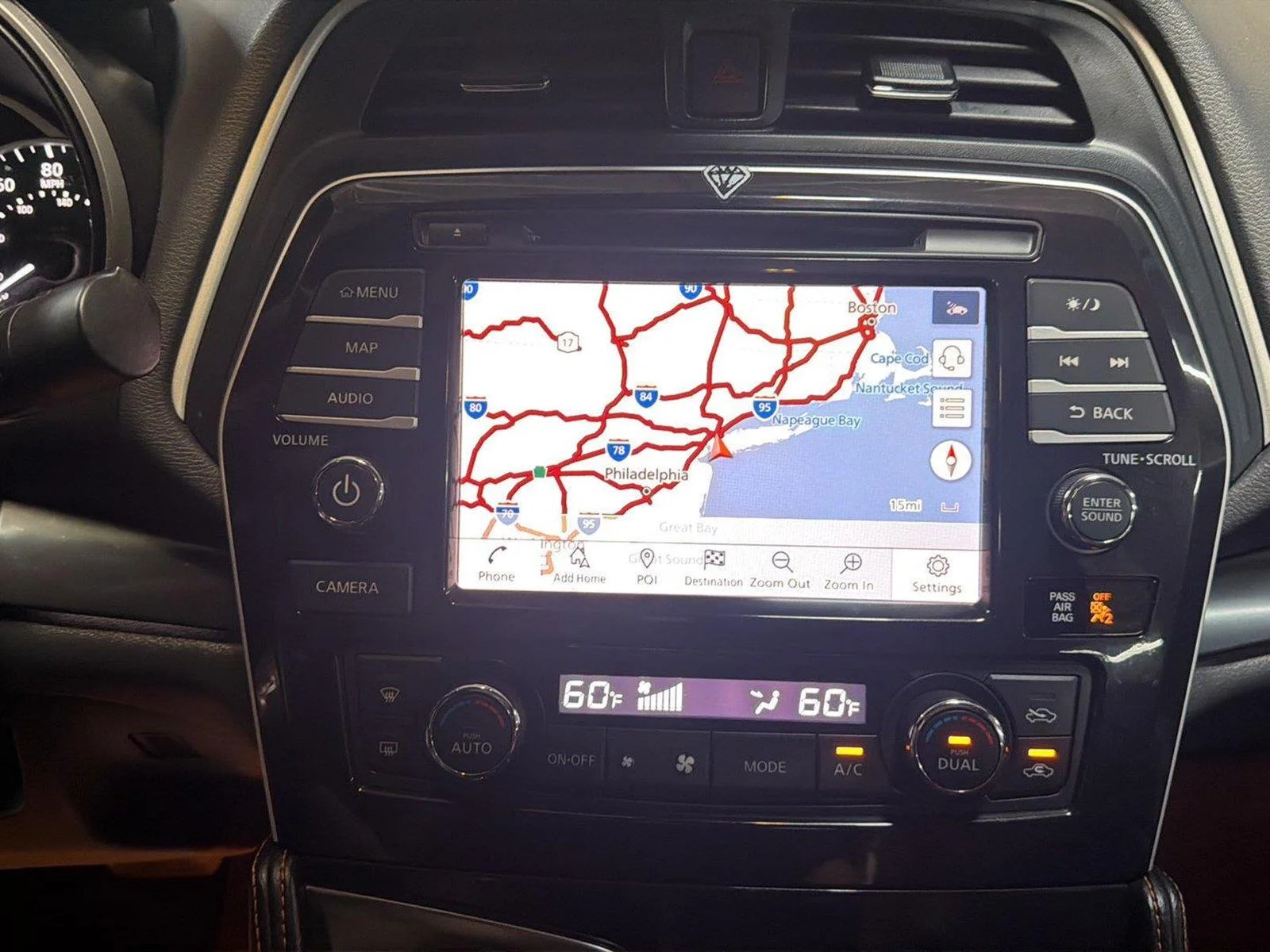 2022 Nissan Maxima SR - Photo 15