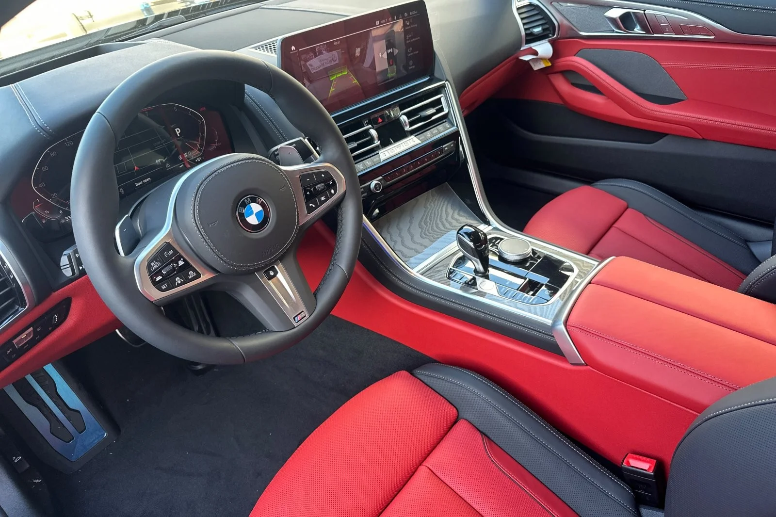 2026 BMW 8 Series 840i - Photo 9