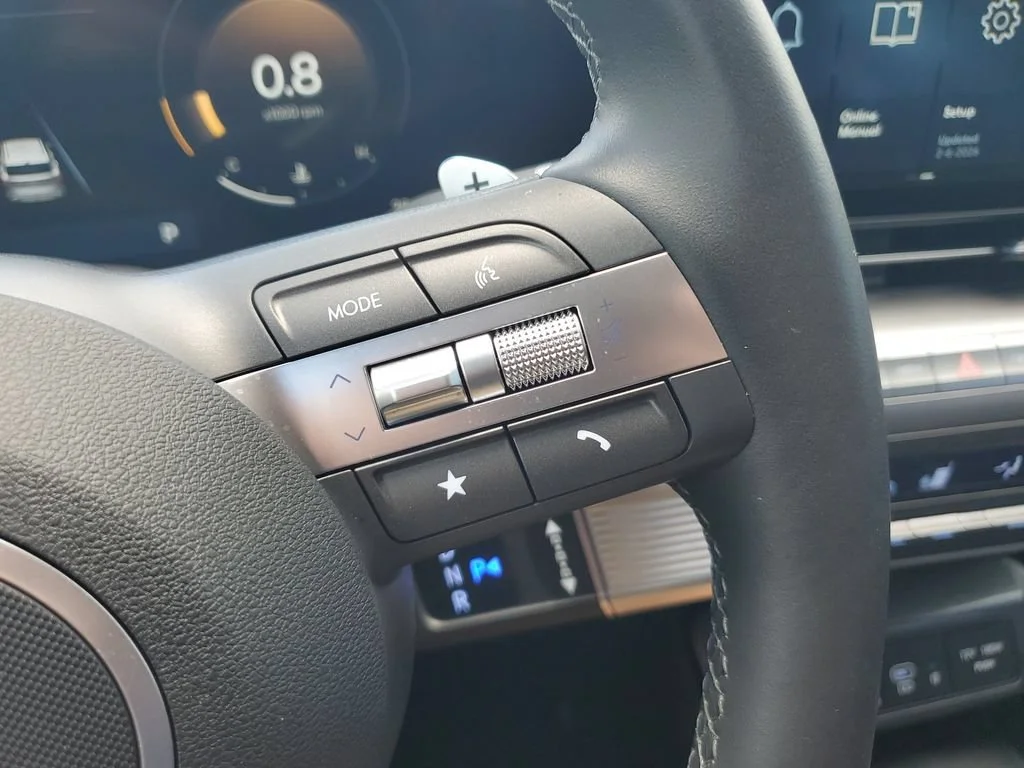Used 2026 Gray Hyundai SEL Premium image 21