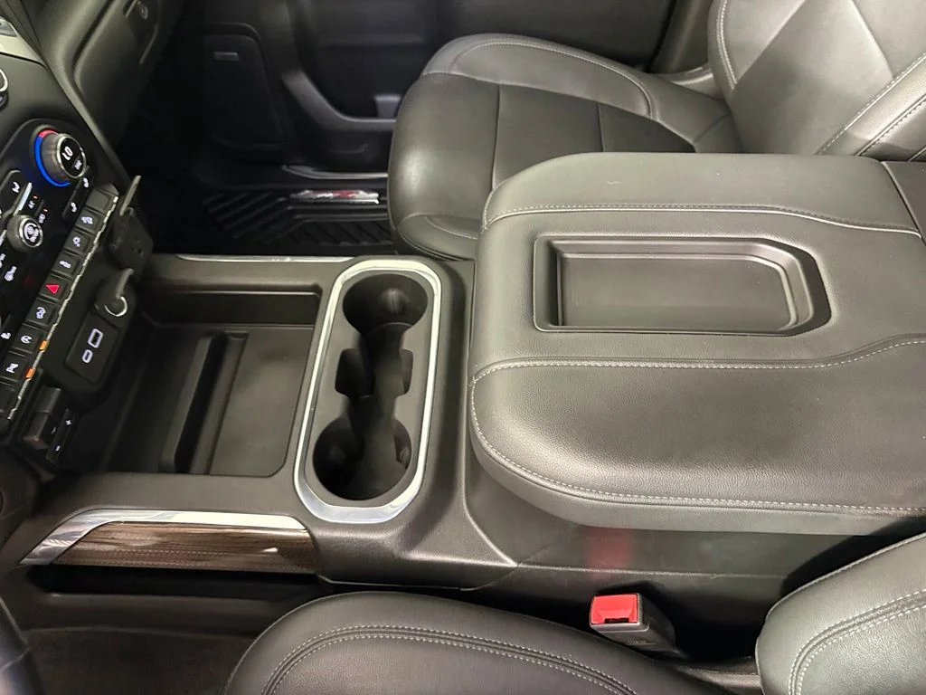 Used 2021 Red Chevrolet LT Trail Boss image 39