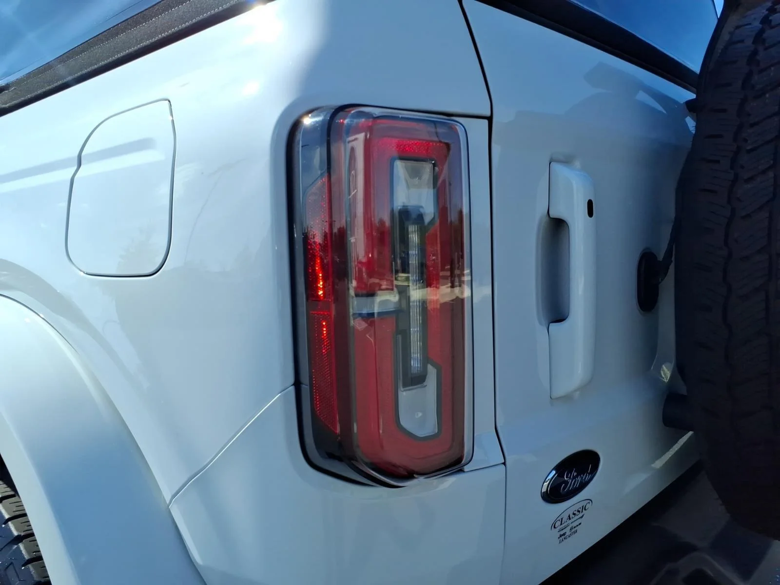 Used 2025 Oxford White Ford Outer Banks image 16