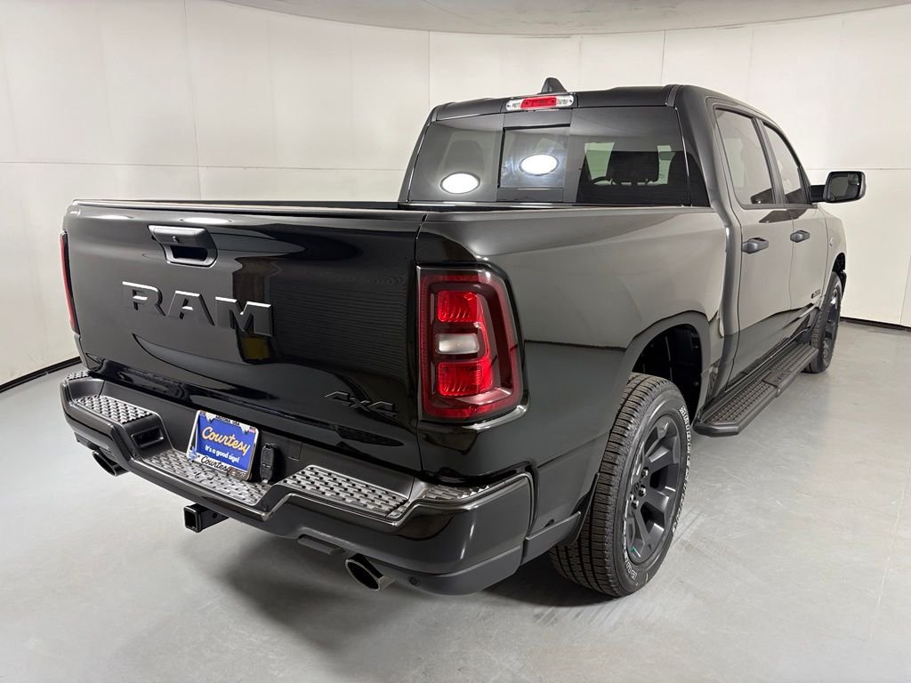 New 2026 Diamond Black Crystal Pearlcoat RAM Express image 8