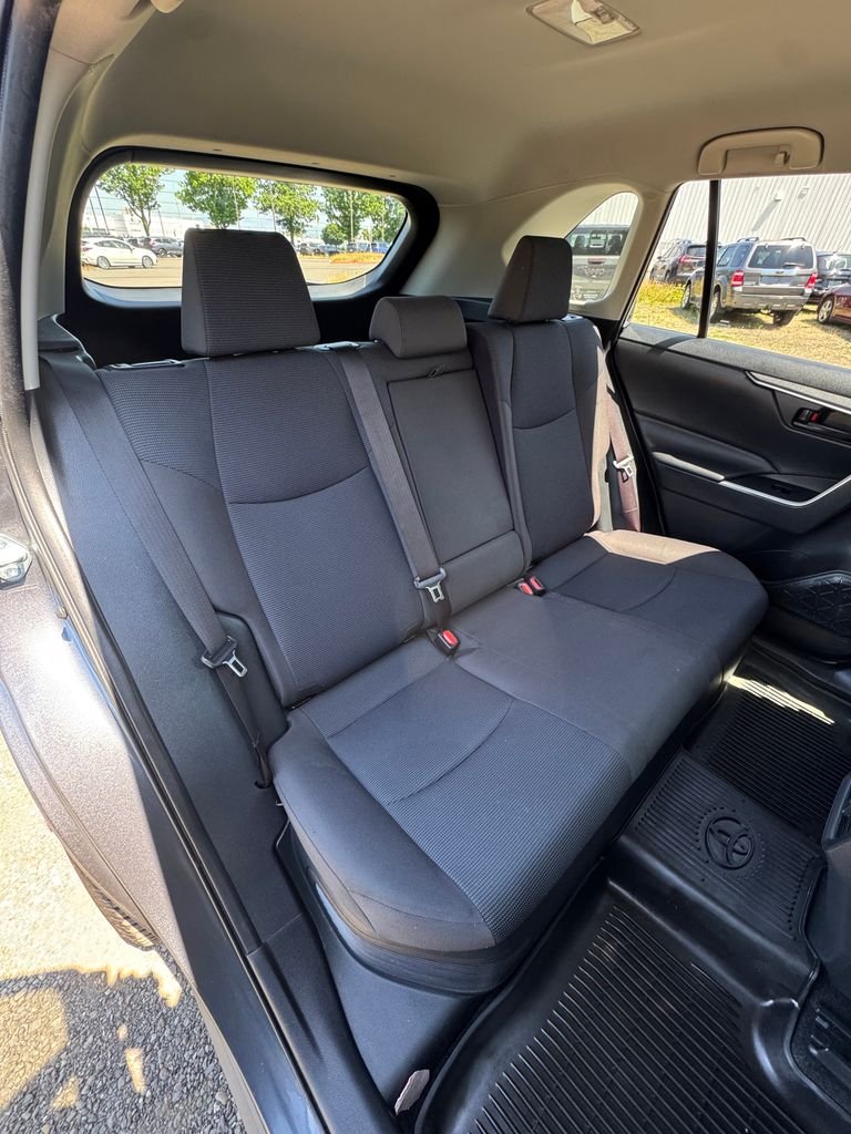 Used 2020 Magnetic Gray Metallic Toyota LE image 25
