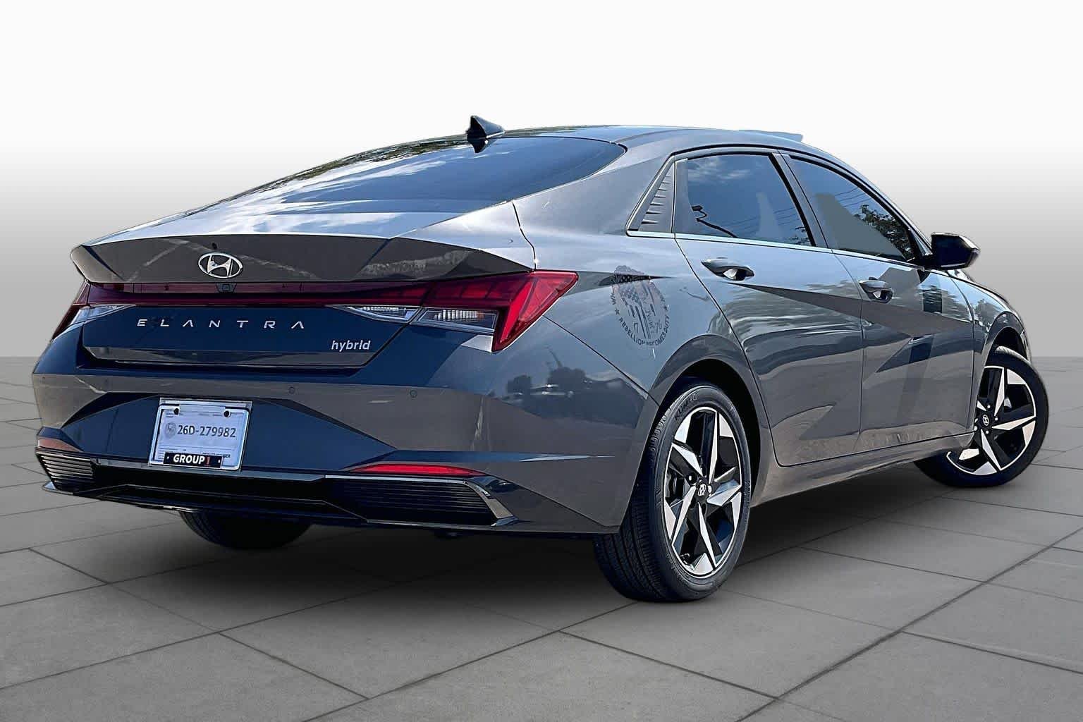 Used 2023 Ecotronic Gray Hyundai Limited image 13