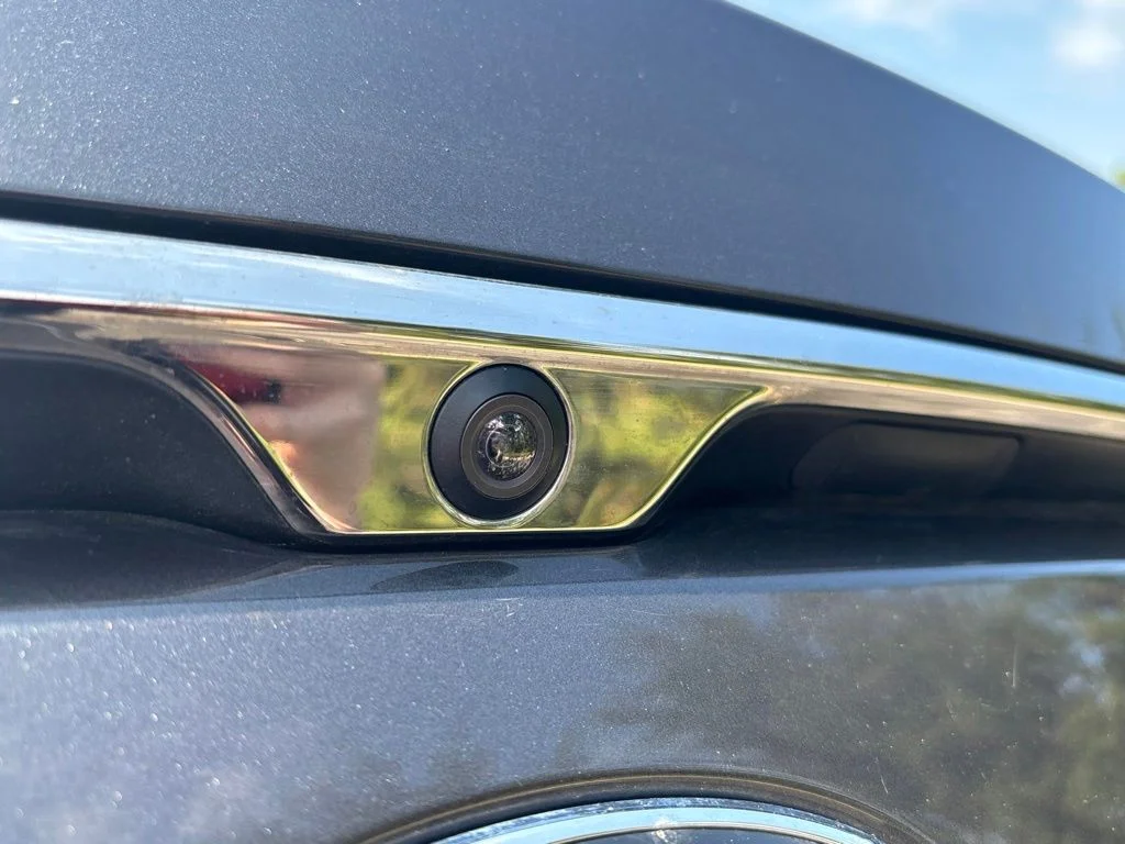 Used 2019 Gray Kia Technology image 21