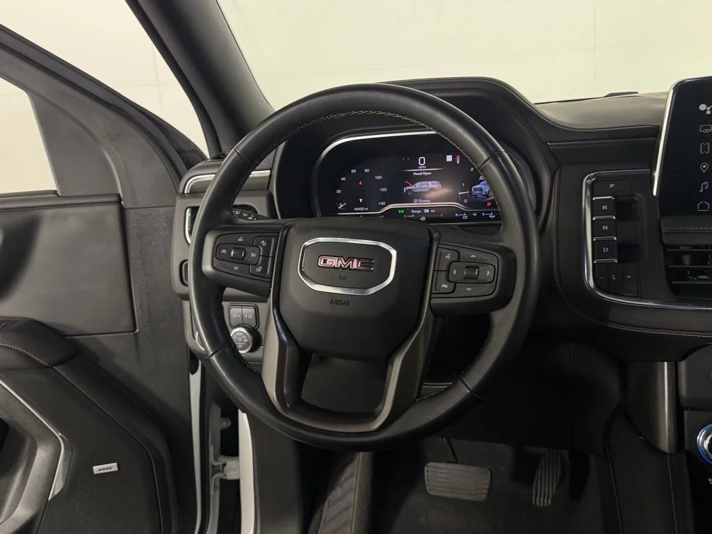 2023 GMC Yukon AT4 - Photo 15
