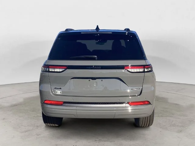 New 2027 Gray Jeep SUMMIT 4X4 image 5