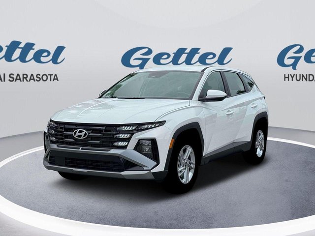 2026 Hyundai TUCSON SE FWD