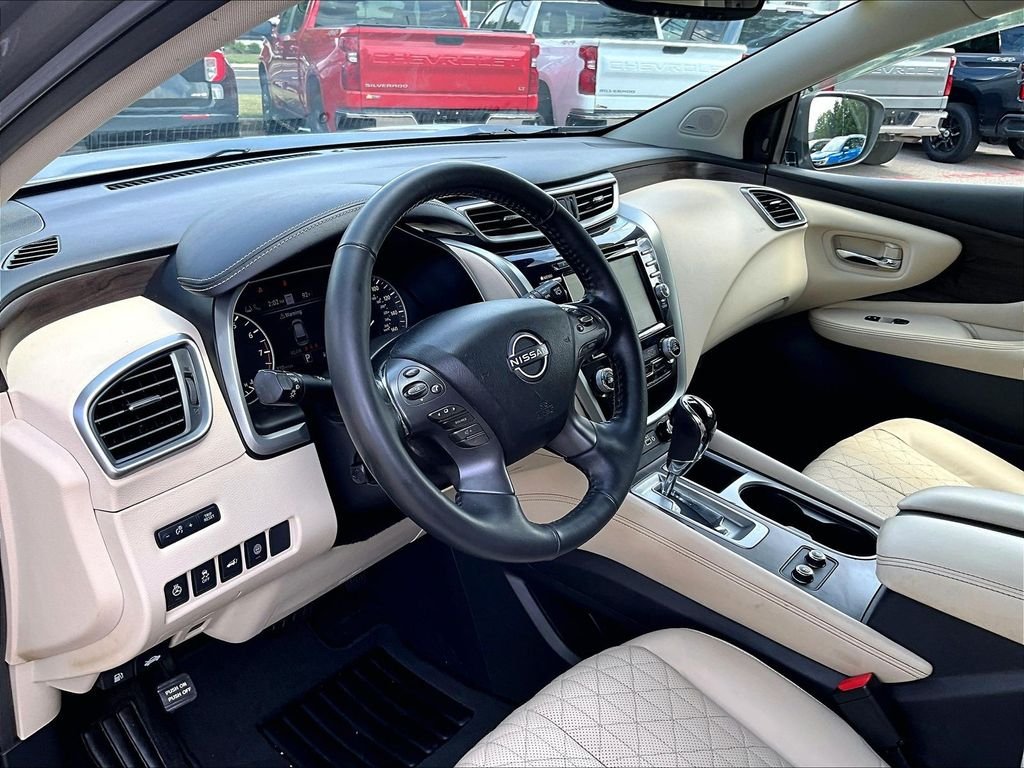 Certified Used 2023 Gray Nissan Platinum image 8