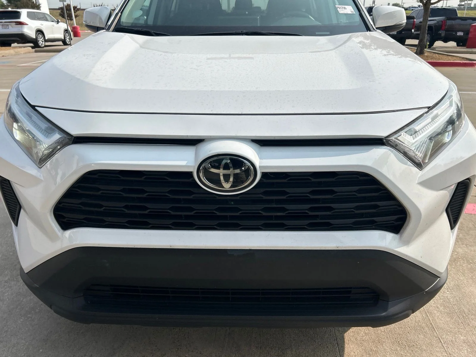 Used 2025 White Toyota XLE image 2