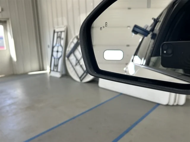 New 2026 Star White Metallic Tri-Coat FORD ST-Line image 31