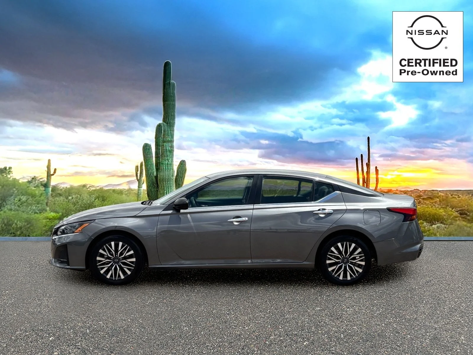 Used 2025 Gun Metallic Nissan 2.5 SV image 2
