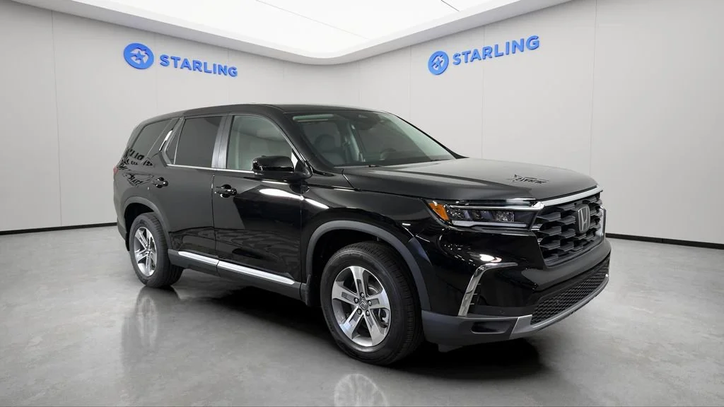 Used 2025 Black Honda EX-L image 14
