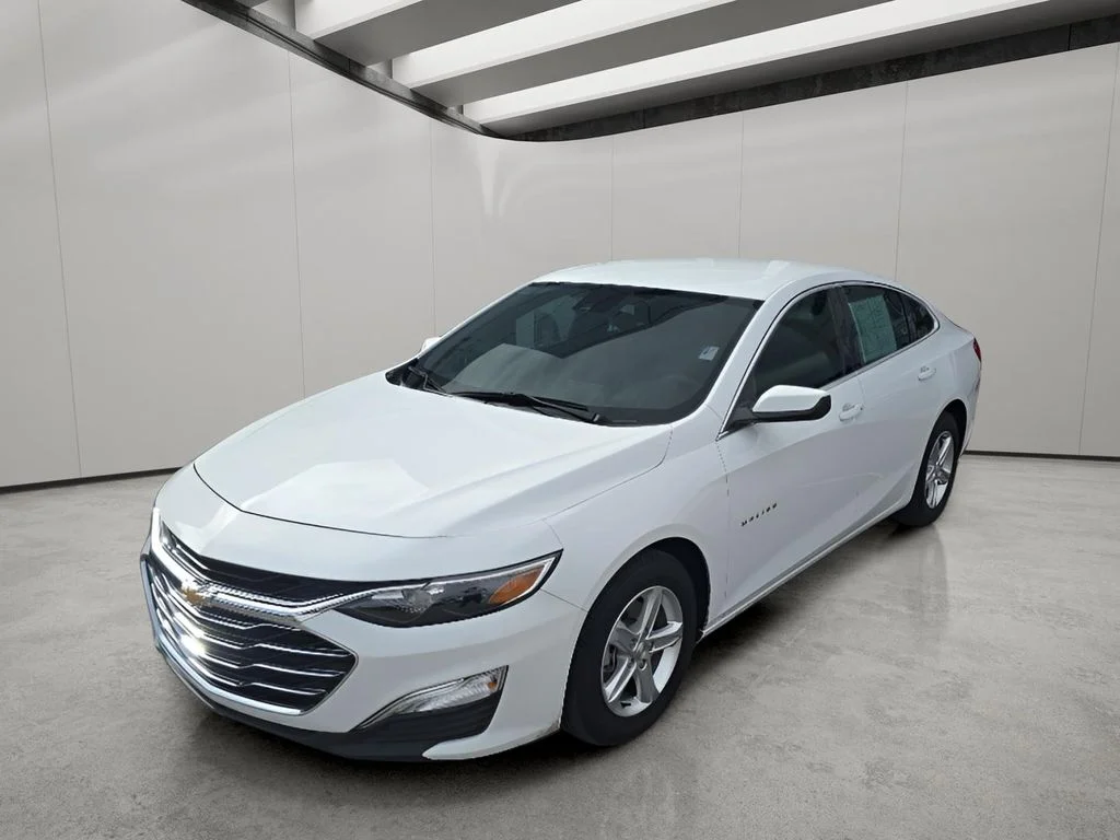 Used 2024 Summit White Chevrolet LS image 2