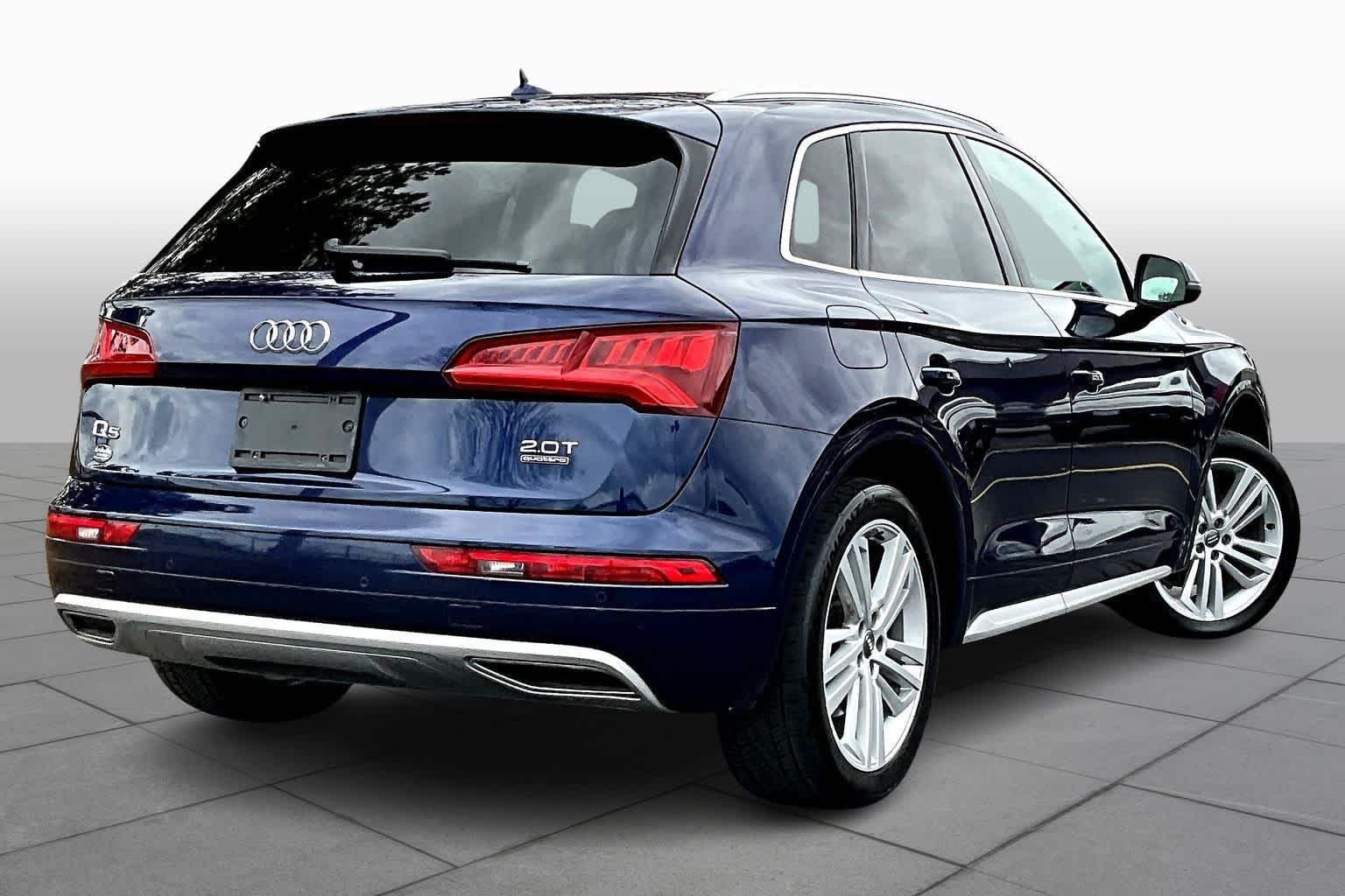 Used 2018 Navarra Blue Metallic Audi Premium Plus image 14