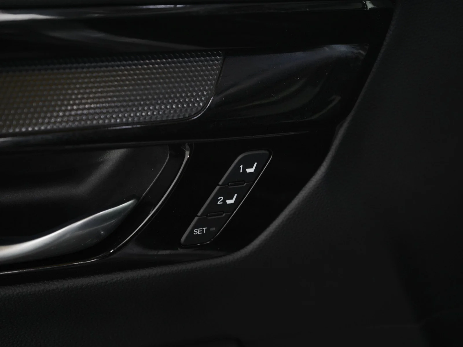 Used 2025  Honda 5D WAGON EX-L AWD image 23