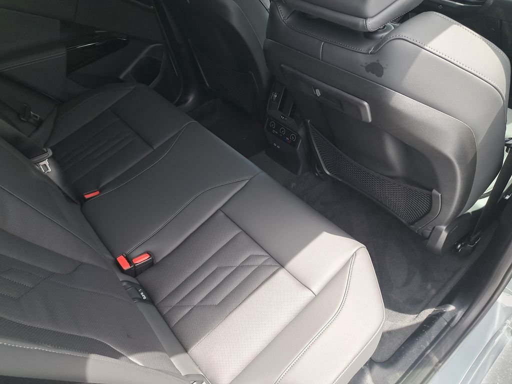 New 2026 Brooklyn Grey Metallic BMW 30 xDrive image 11