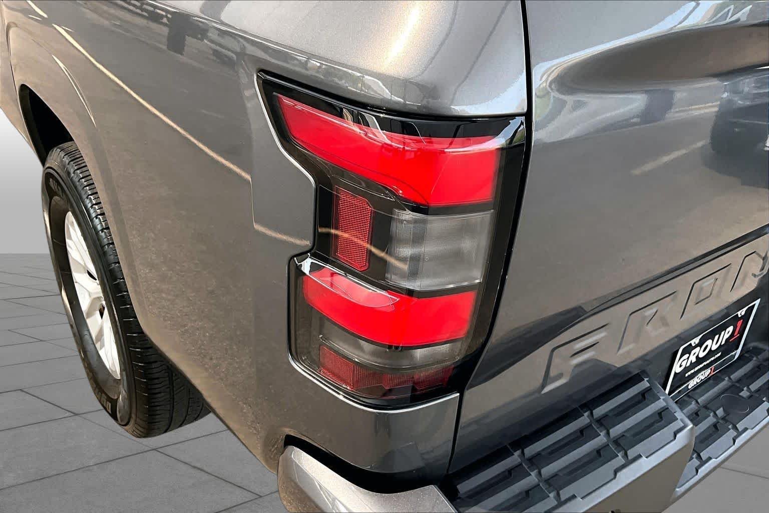 Used 2024 Gun Metallic Nissan SV image 28