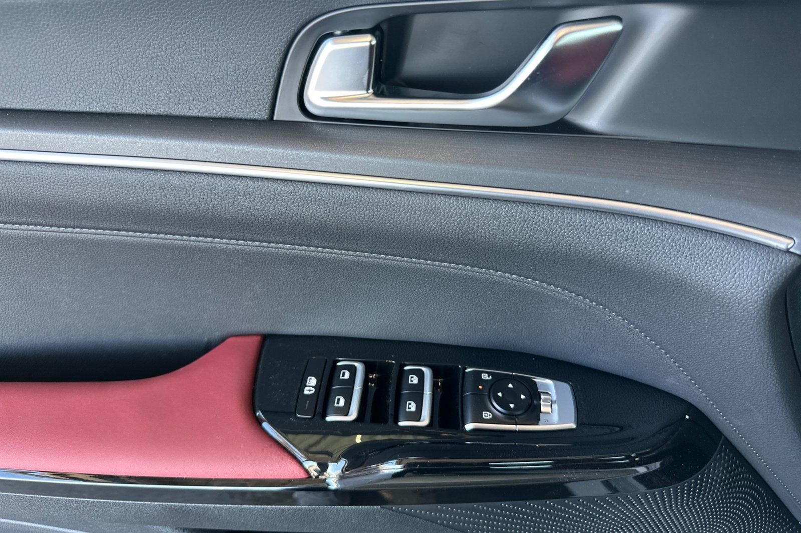 New 2026 Gray Kia GT-Line image 11