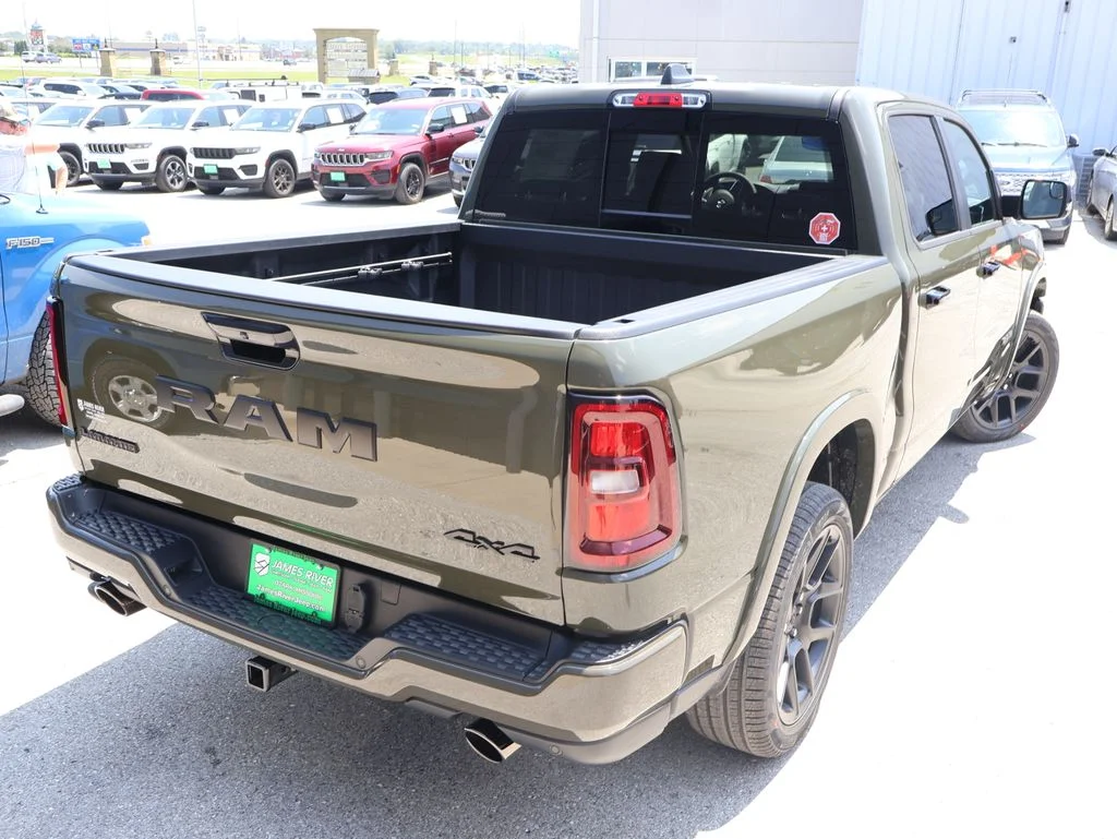 New 2026 Tank Exterior Paint RAM Laramie image 5