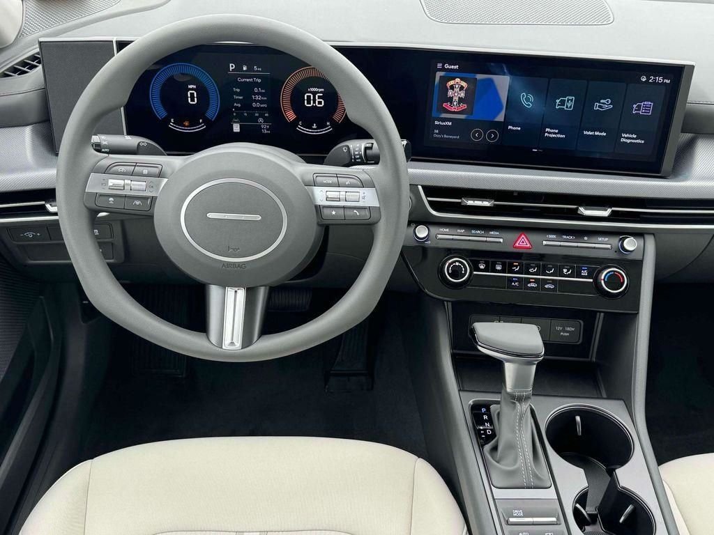 2025 Hyundai Sonata SE - Photo 36