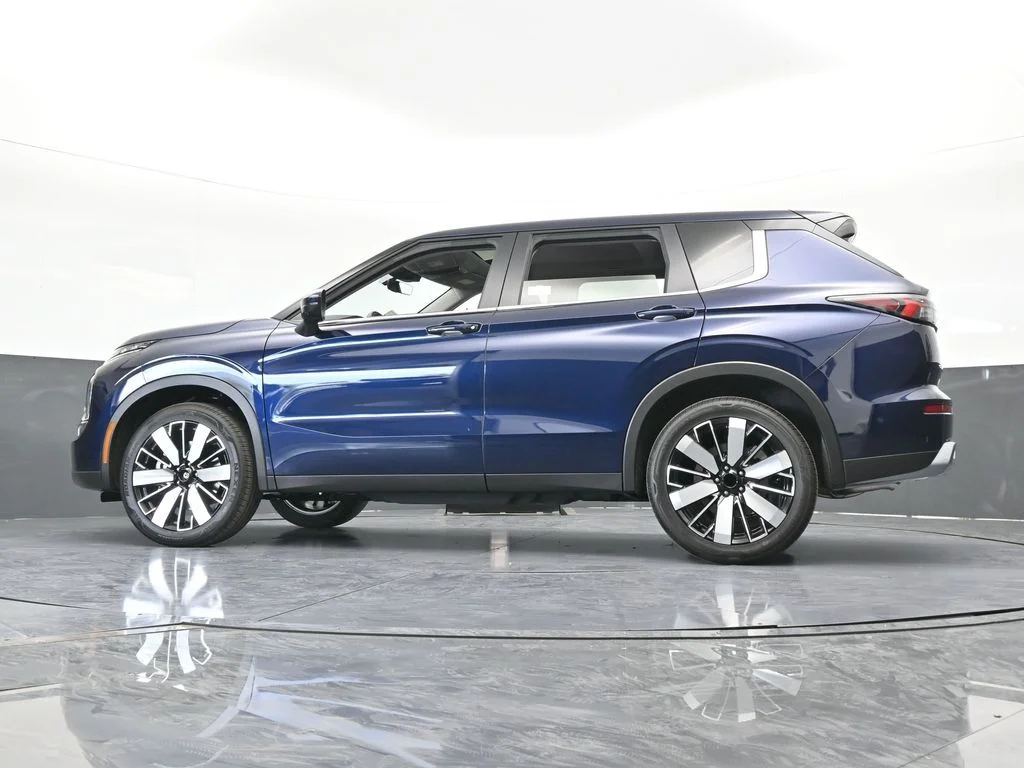 2026 Mitsubishi Outlander SE - Photo 69