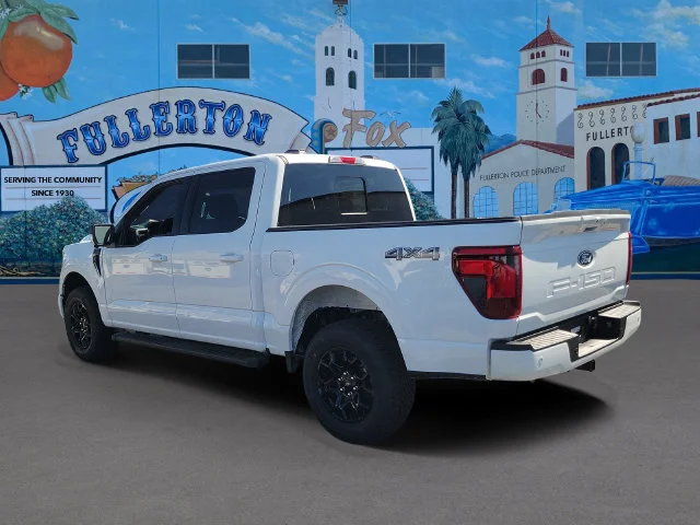 New 2026 Oxford White Ford XLT image 3